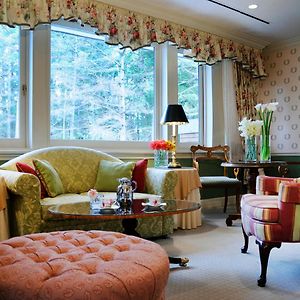 Junior Suite East Building
